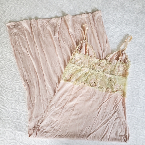 Wendy Glez maxi chemise nightgown dress - Picture 5 of 5